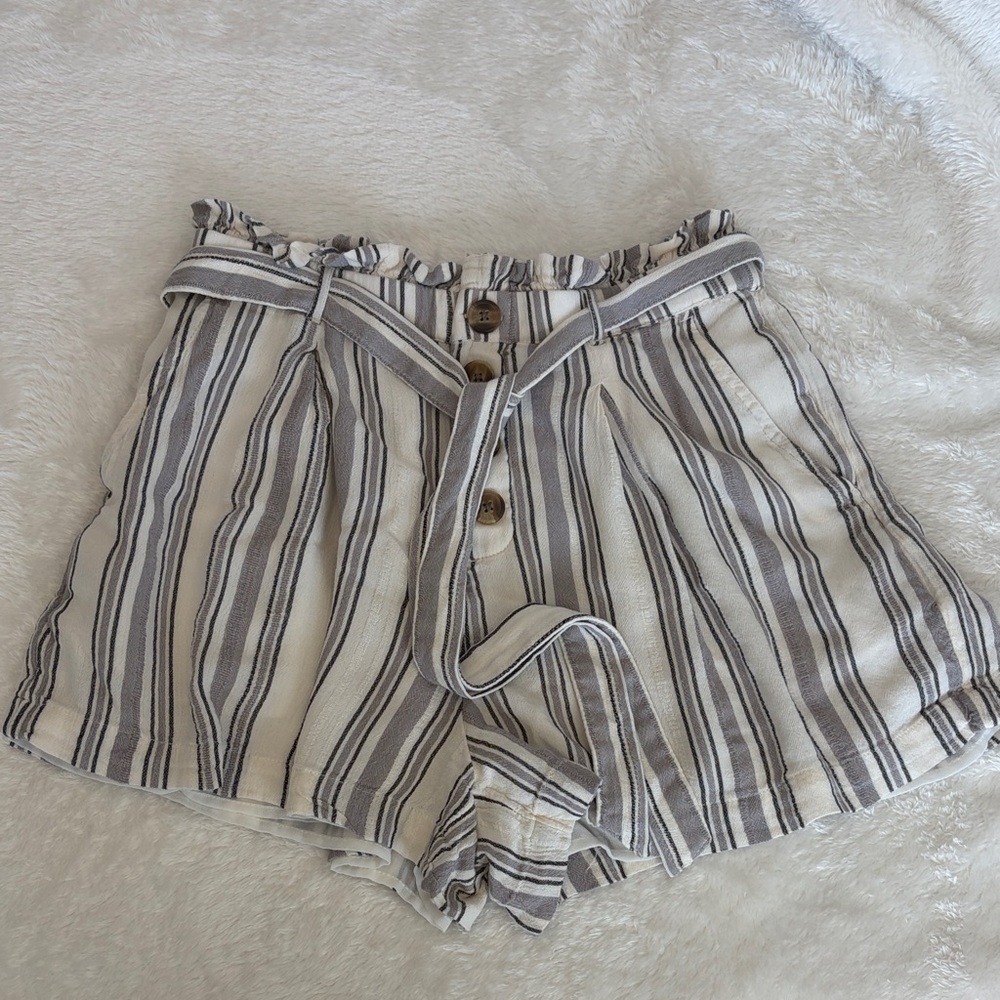American Eagle Outfitters Striped Shorts | Size M